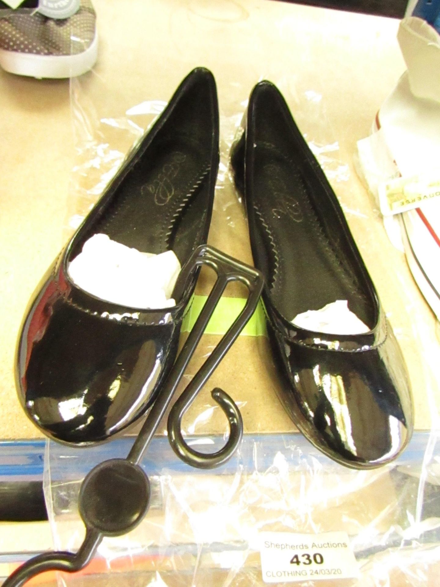 Ella Black Patent Leather Pumps size 3 new