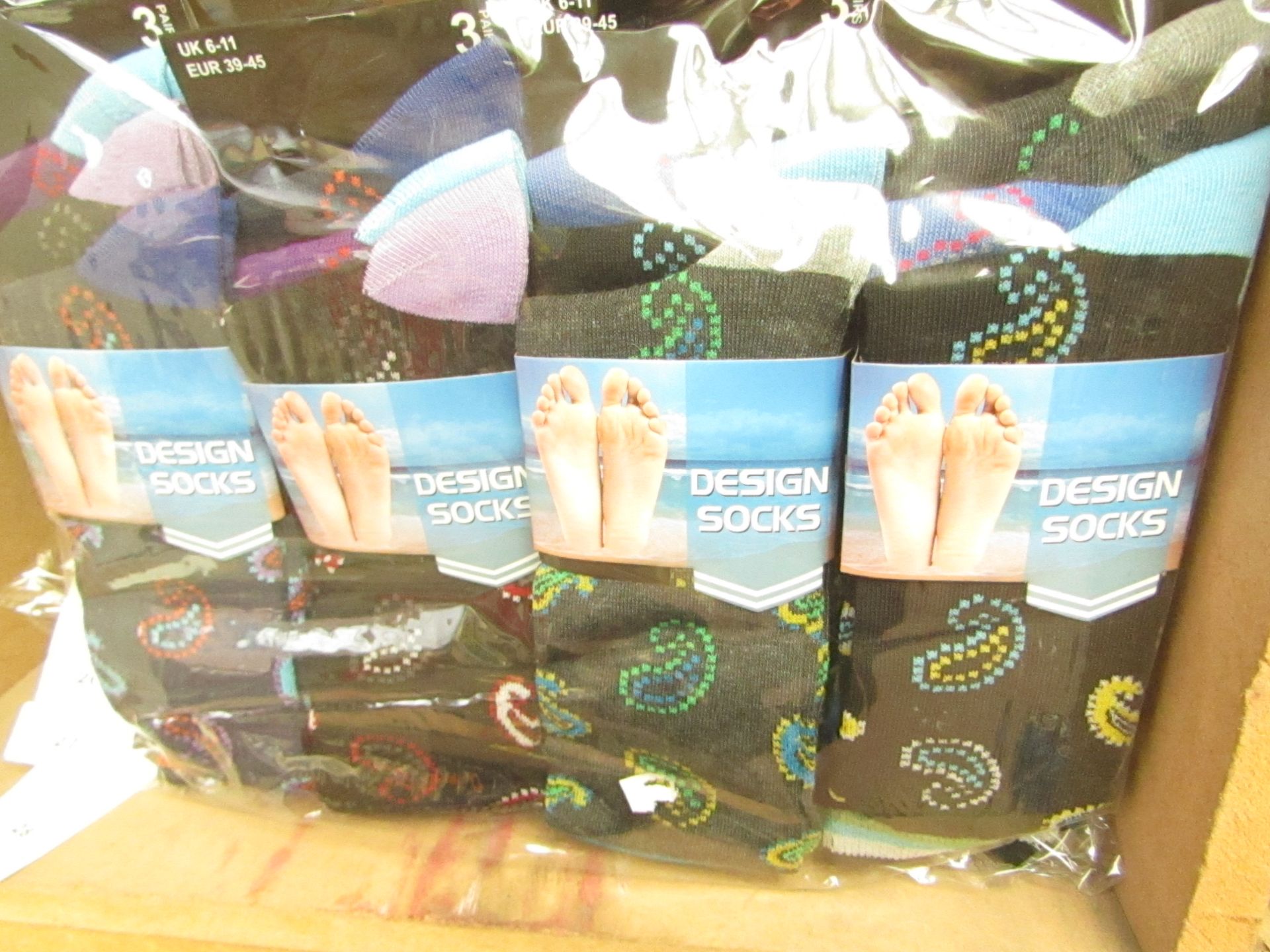 12 X Pairs of Mens Design Socks size 6-11 new in packaging (see image for design)