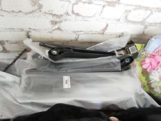 5x Rear window wipers, new.