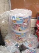 2x Tubs of 5Kg Swizzles party packs.