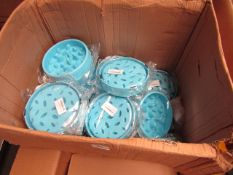 Approx20x Blue pet bowls, all new.