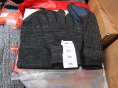 3 piece Merino Wool Gift Sets being Hat, Gloves & Socks new & packaged