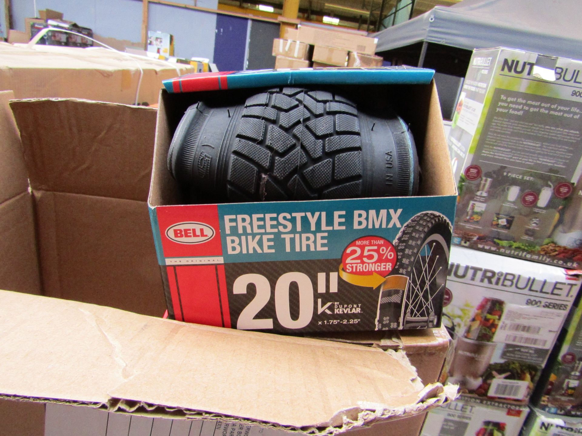 a Box of 2x Bell free style replacement BMX Tyres, new, please note these are picked at random and