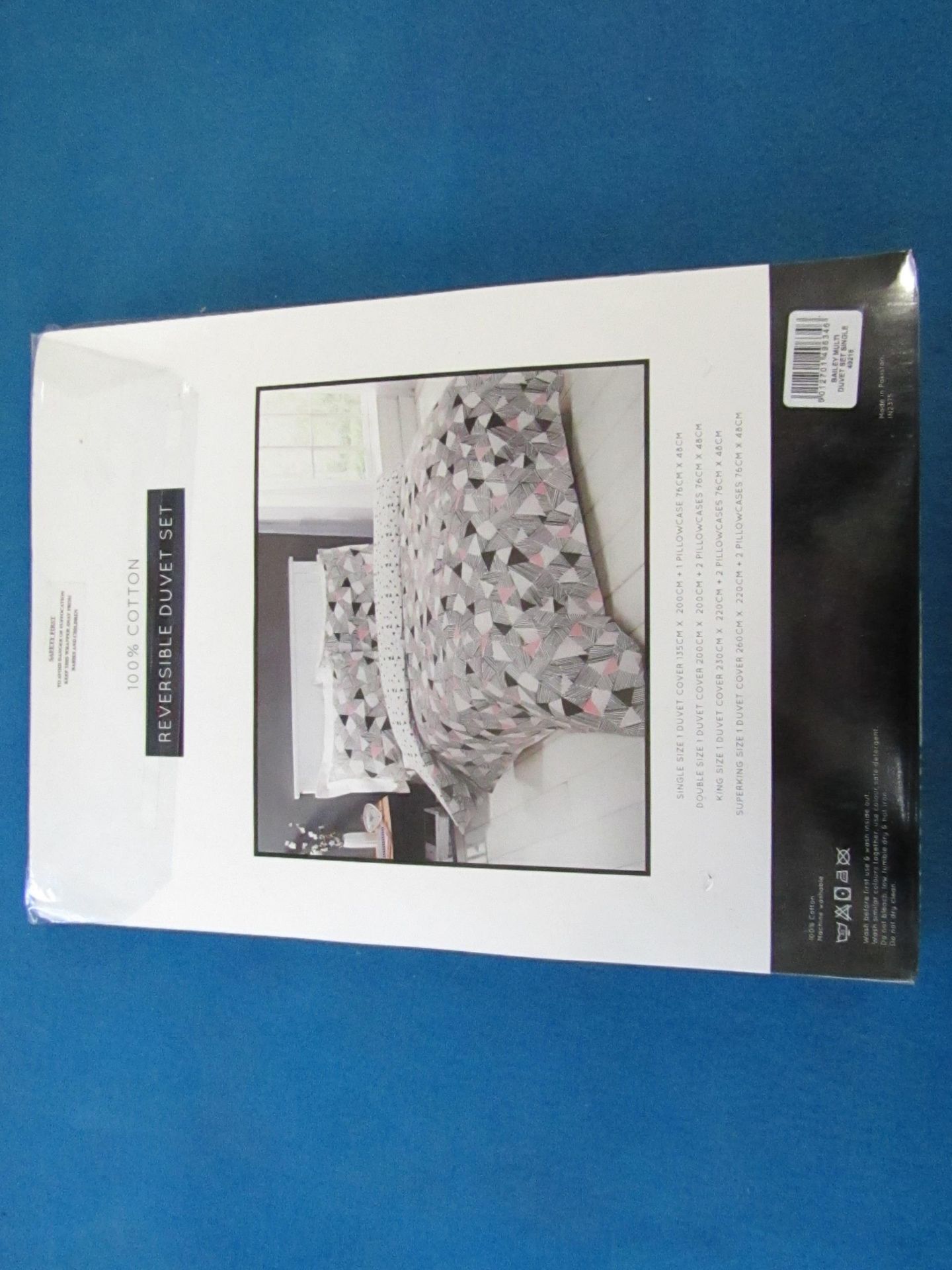 Box of 11x Sanctuary Bailey Multi Coloured Reversible Duvet Set Single, includes duvet cover and