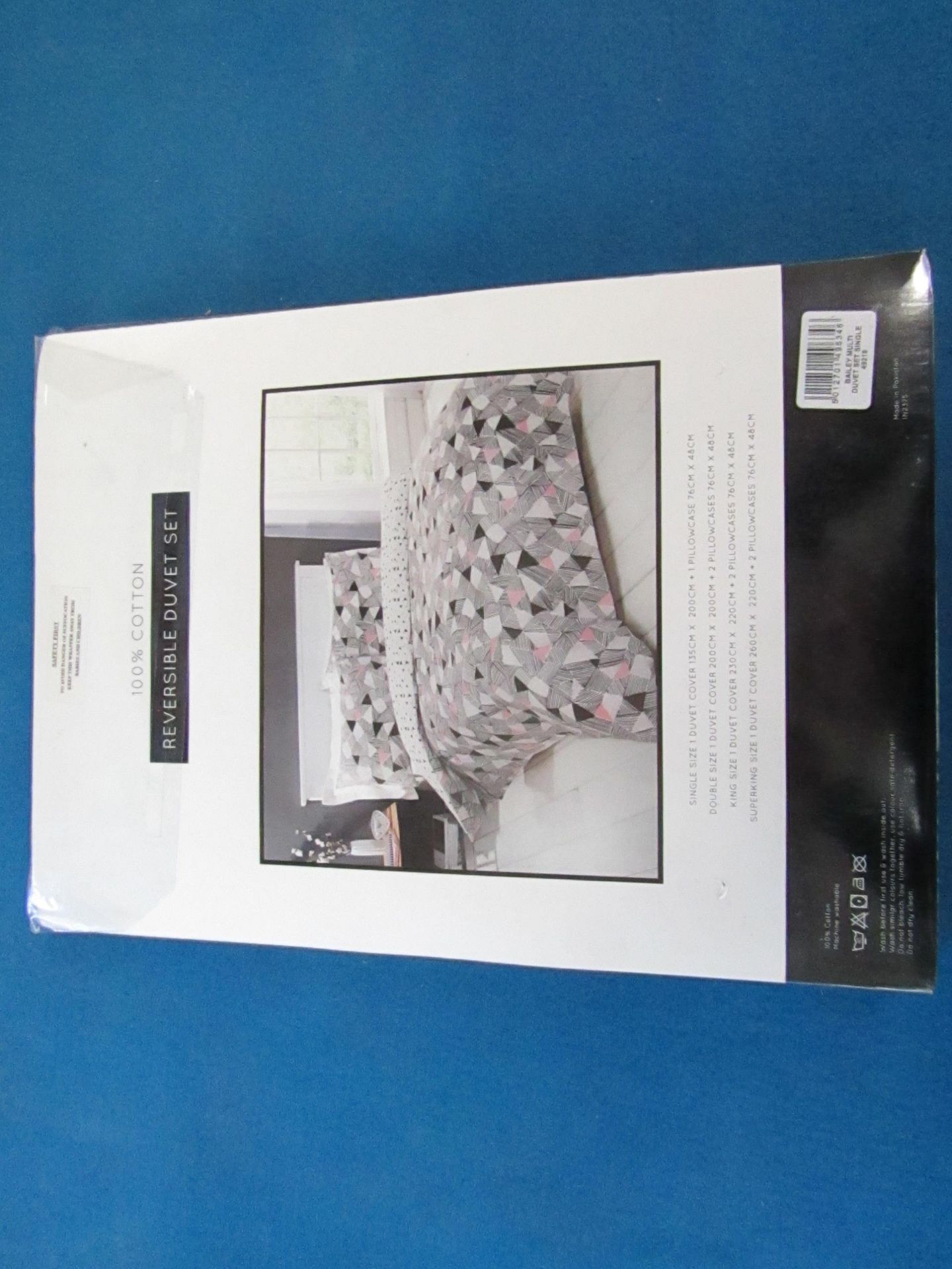 Box of 11x Sanctuary Bailey Multi Coloured Reversible Duvet Set Single, includes duvet cover and