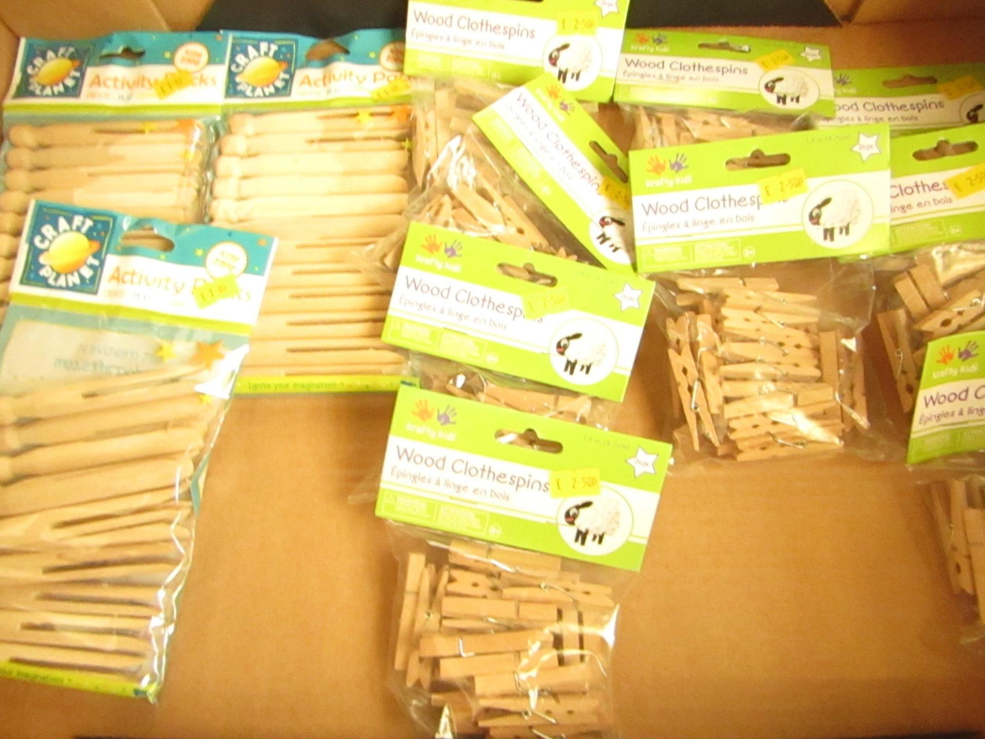 12 x various packs of Wood Clothes Pegs new see image
