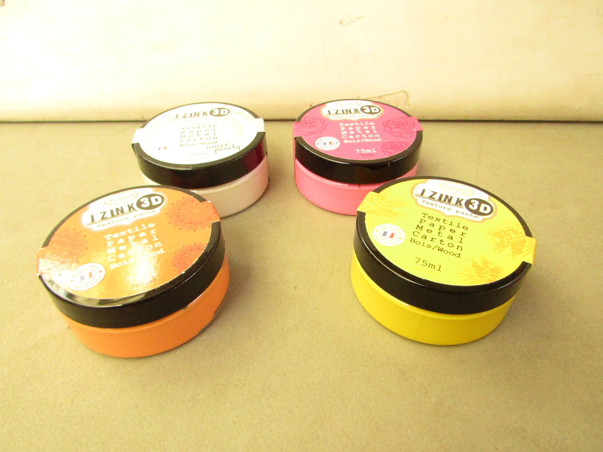 4 x I Z INK 3D 75ml Textured Paste Various Colours RRP £5.99 each new see image