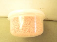 Medium Tub of approx 500 Small Pink Round Beads new