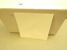 Approx 500x small envelopes, new and boxed.