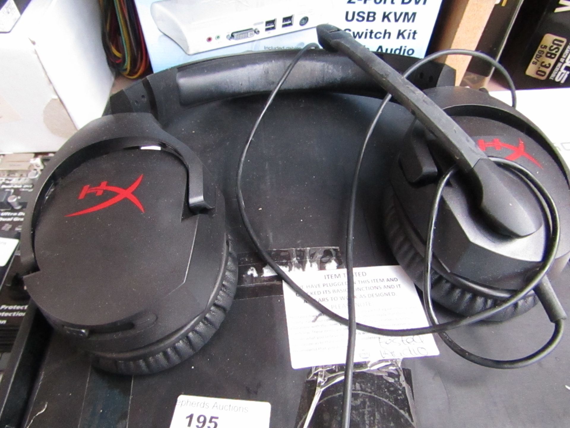 Hyper X gaming headphones, tested working for sound to the headphones and boxed.