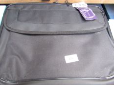 Targus - Large Black Laptop Bag - Good Condition, Original Tags.