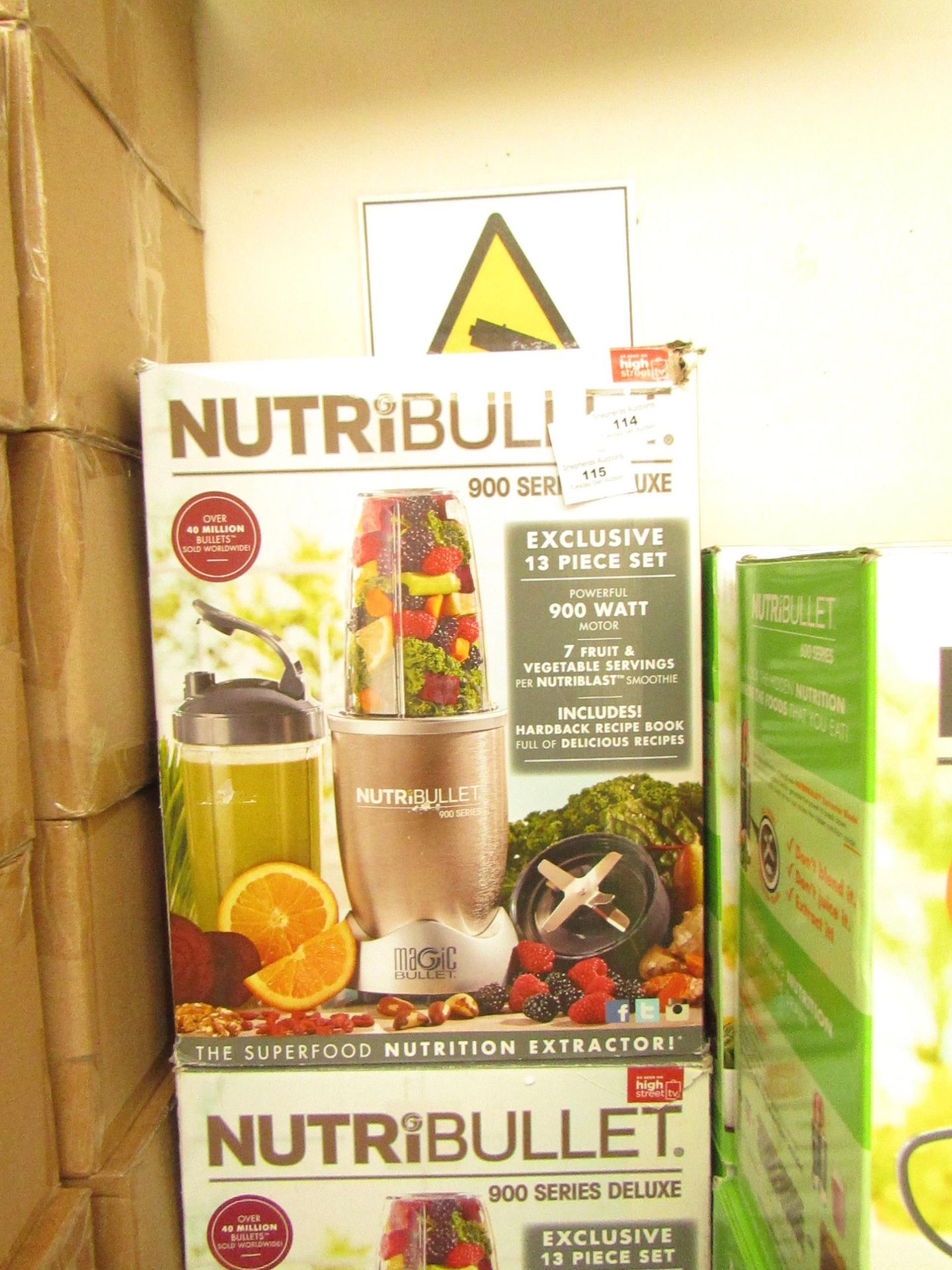 | 1x | NUTRIBULLET 900 SERIES DELUXE | UNCHECKED AND BOXED | NO ONLINE RE-SALE | SKU