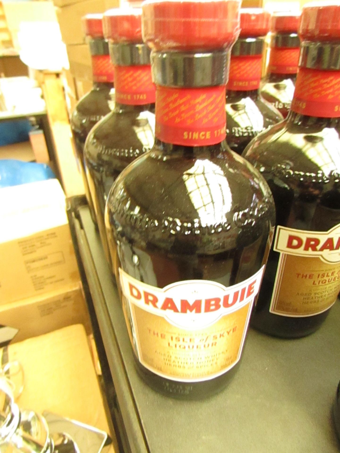 1 x Drambuie Whiskey Liqueur 70cl new