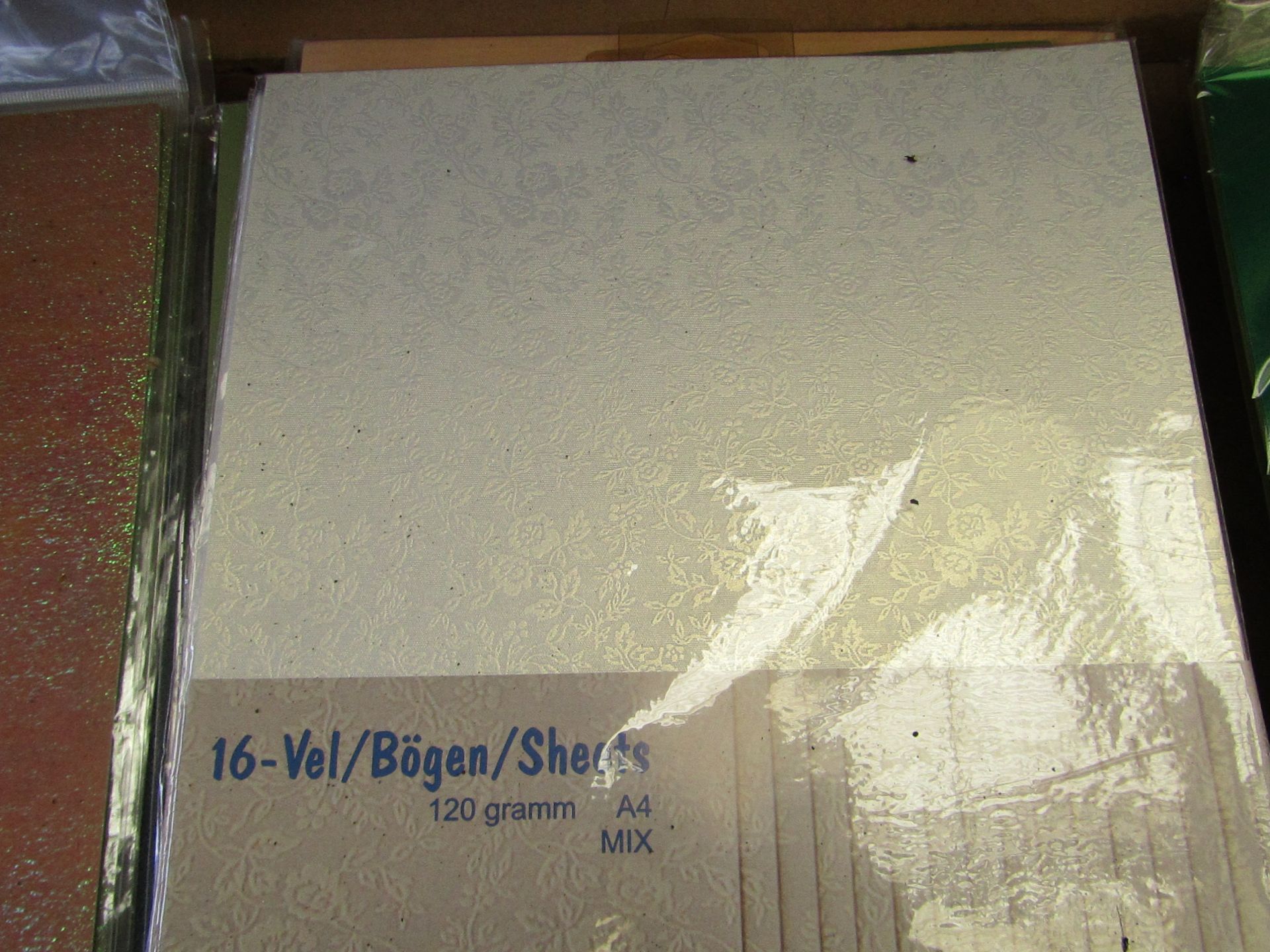 2x Le Suh - Textured Crafting Paper (16 Per Pack) A4 - New & Packaged.