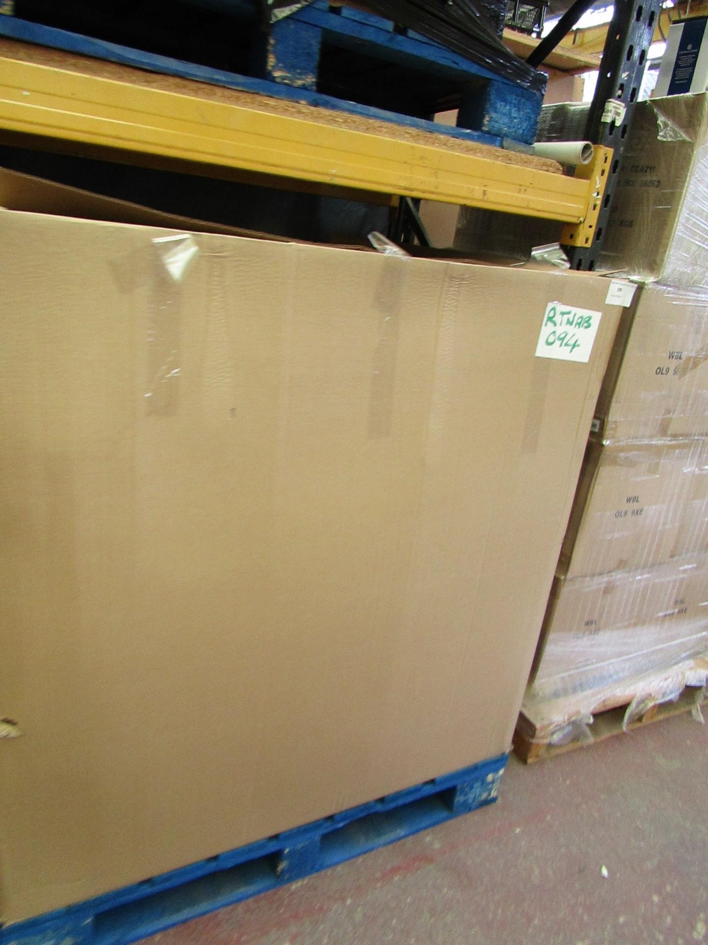 | 30X | THE PALLET CONTAINS VARIOUS SIZED YAWN AIR BEDS | BOXED AND UNCHECKED | NO ONLINE RE-