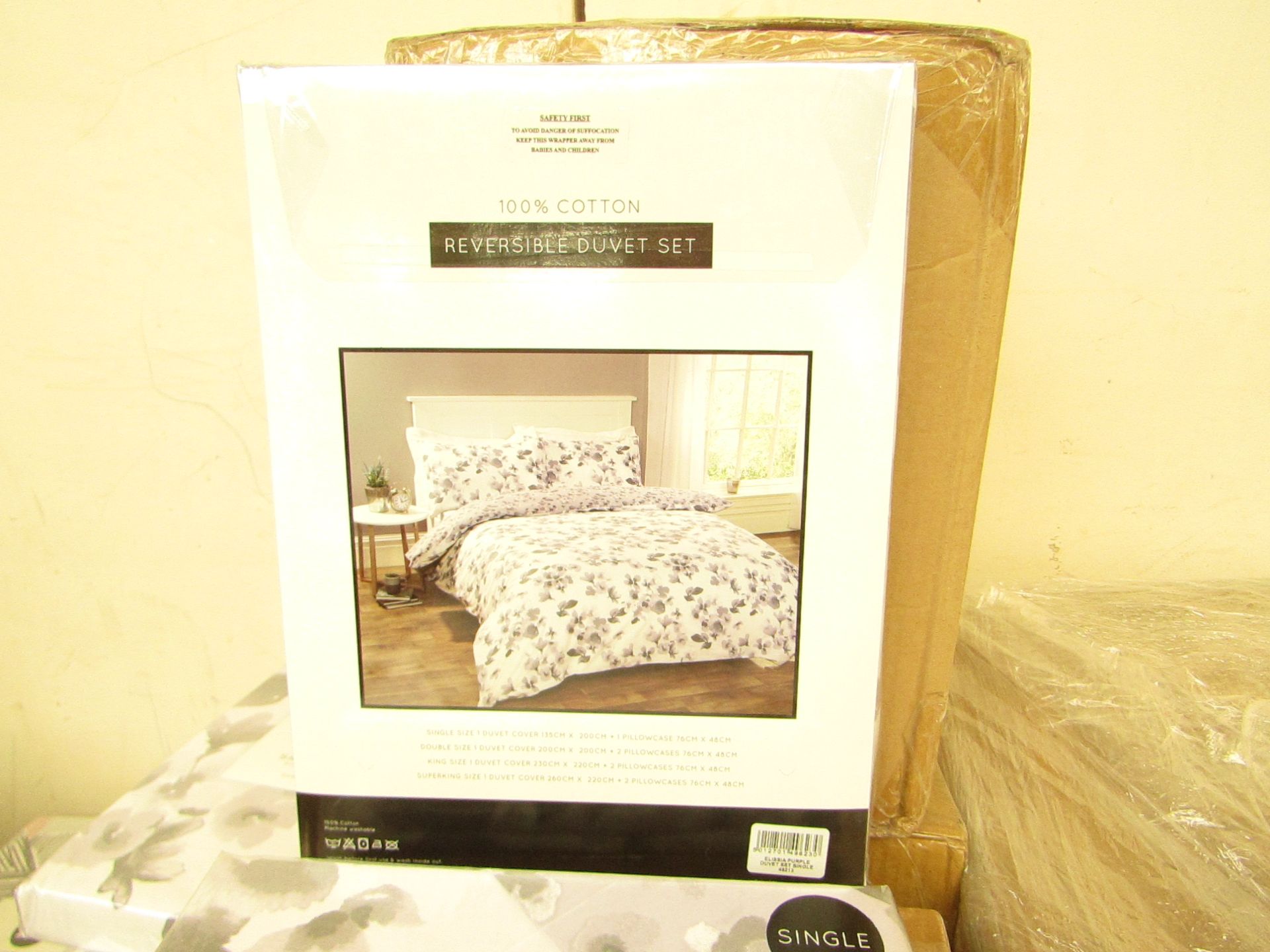 Sanctuary Elissia Purple Reversible Duvet Set Double, Includes Duvet cover and 2 Matching pillow