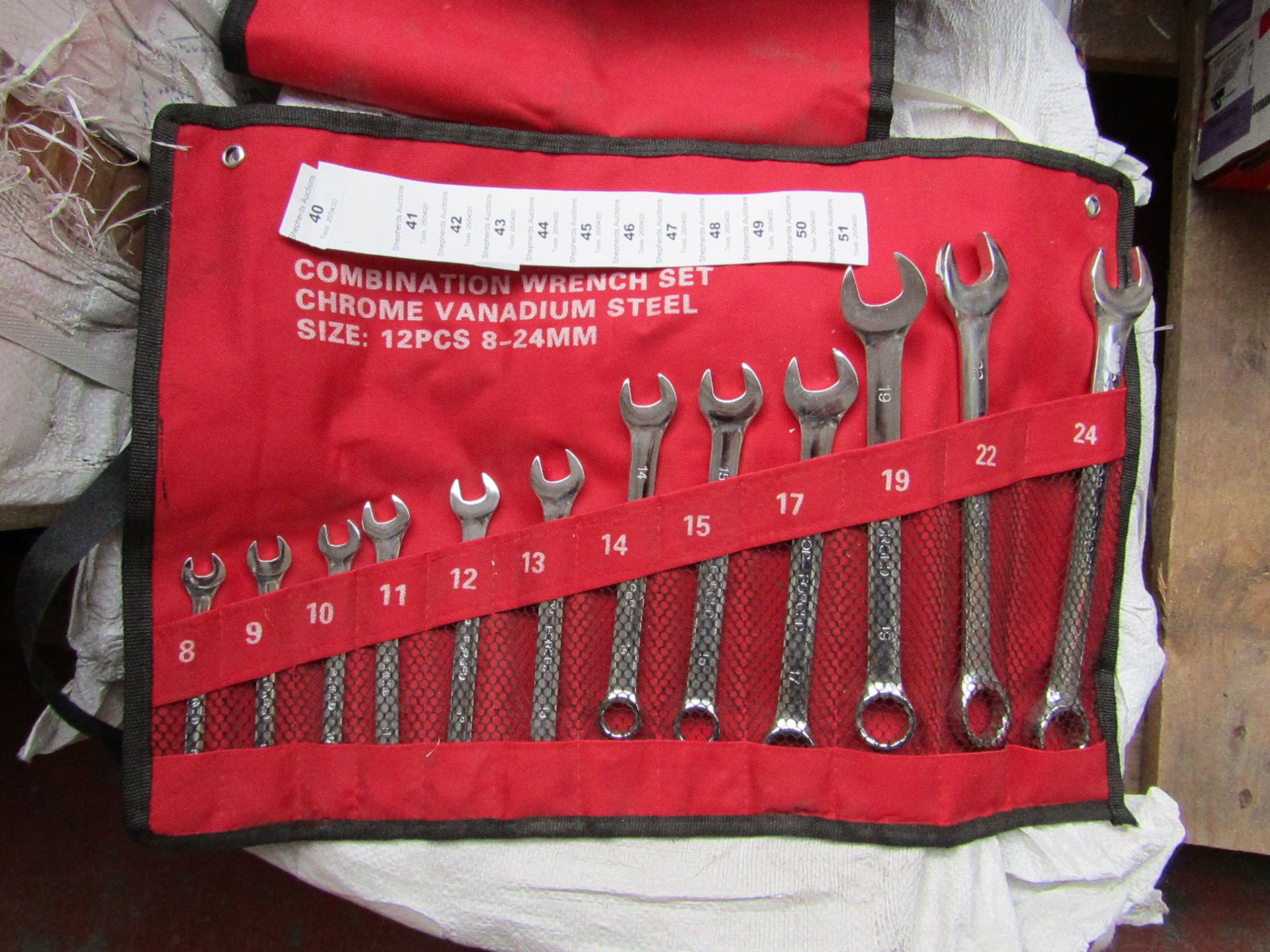 Heshang Tools 12 Piece chrome vanadium steel combination spanner set, new in carry roll.