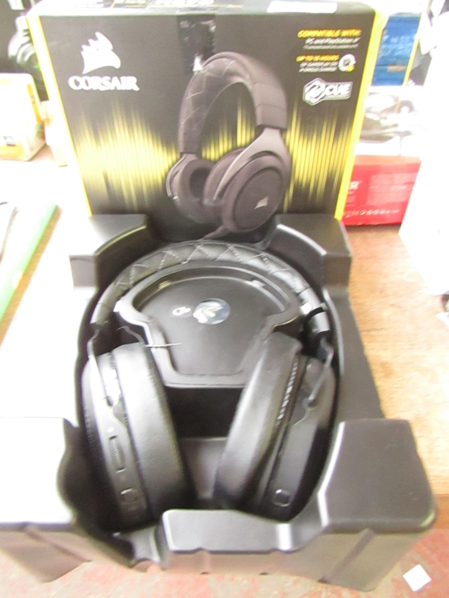 Corsair - HS70 Wireless Surround Sound 7.1 Gaming Headset - Tested Working for Sound & Boxed.