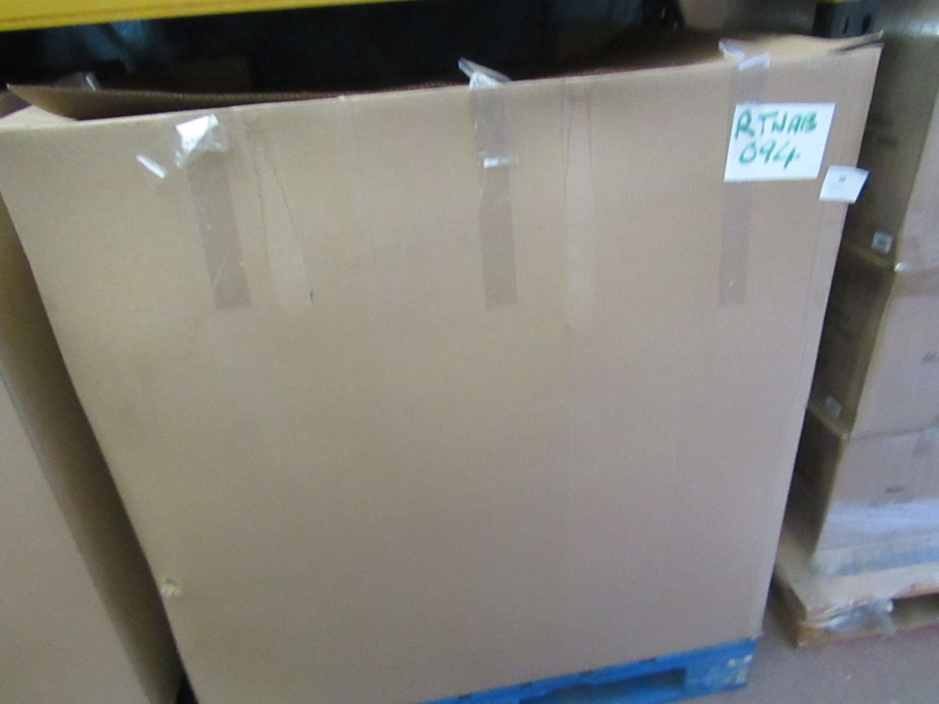 | 30X | THE PALLET CONTAINS VARIOUS SIZED YAWN AIR BEDS | BOXED AND UNCHECKED | NO ONLINE RE-