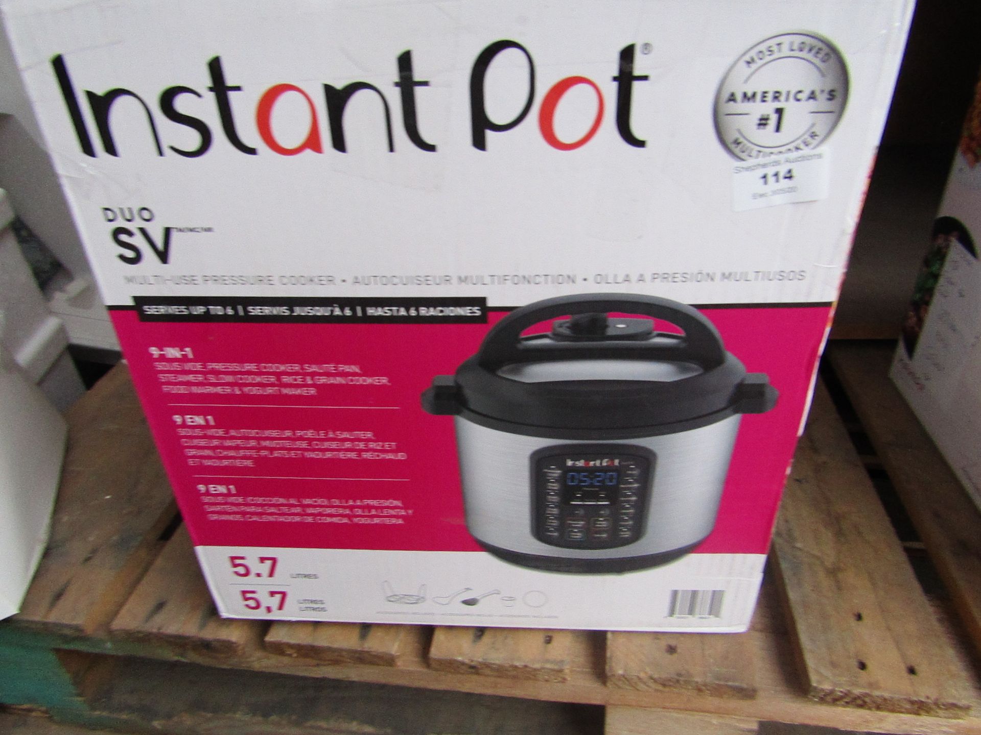 Instant Pot Duo SV 5.7Ltr Multi cooker, powers on and boxed, not checked it any further than