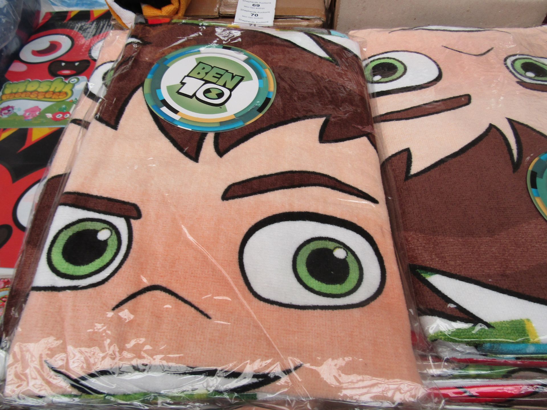 Ben 10 Beach Towel. 70cm x 140cm. New & Packaged