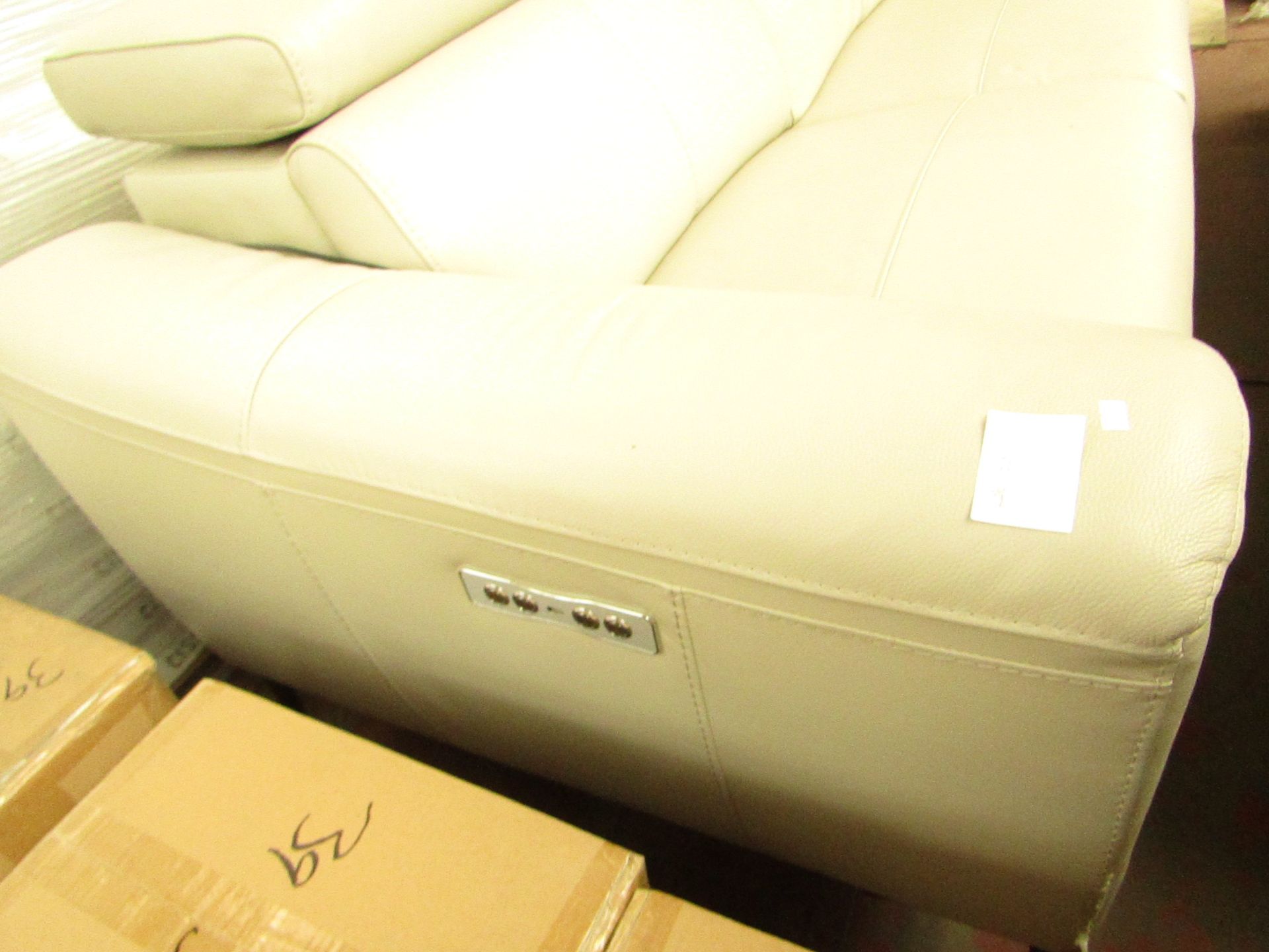 Costco Italian Leather 2 seater electric reclining Sofa, in Stone Coloured leather tested wroking - Image 4 of 6