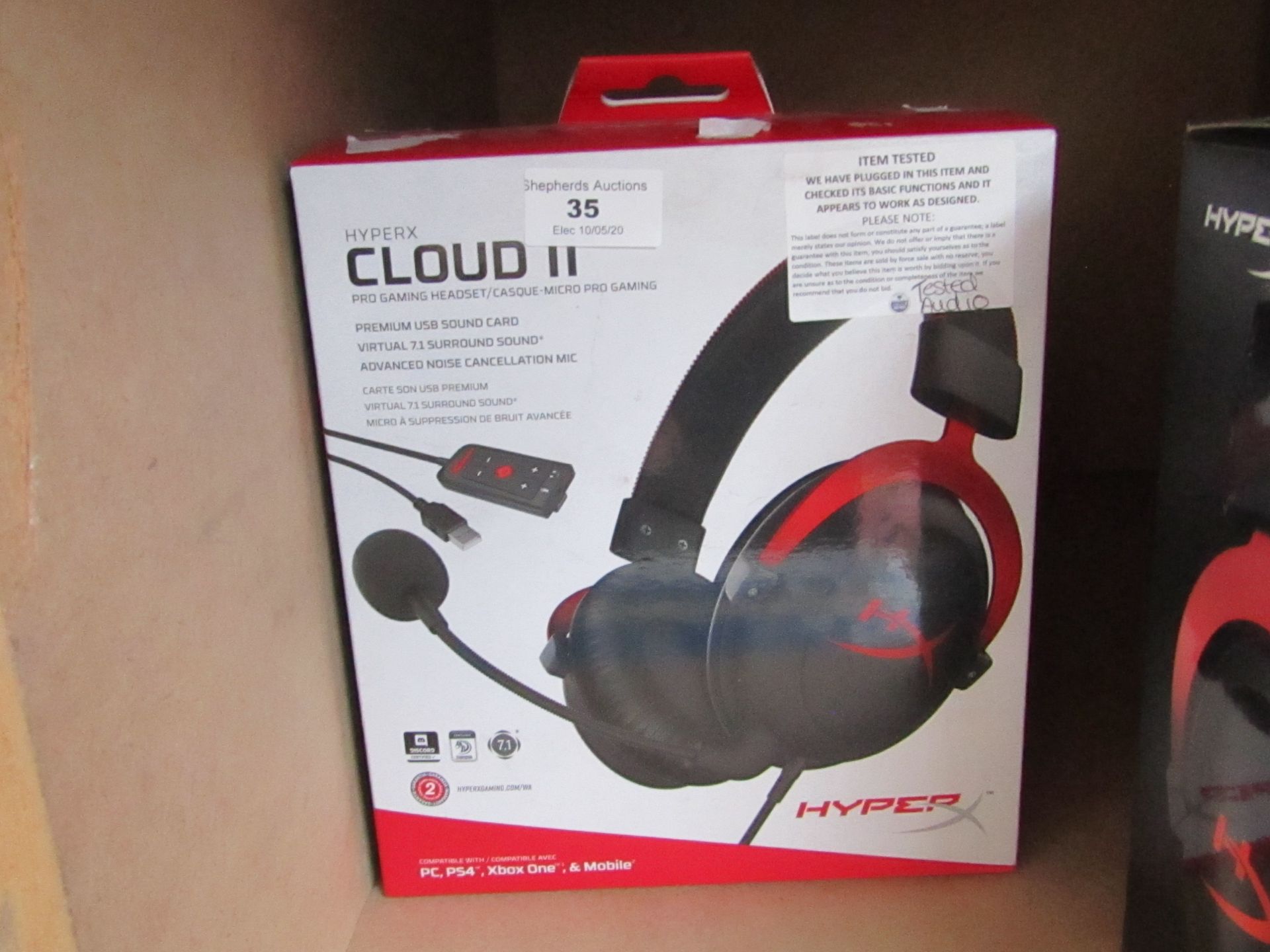 Cloud 2 pro gaming headset, audio tested working, mic untested. Boxed.