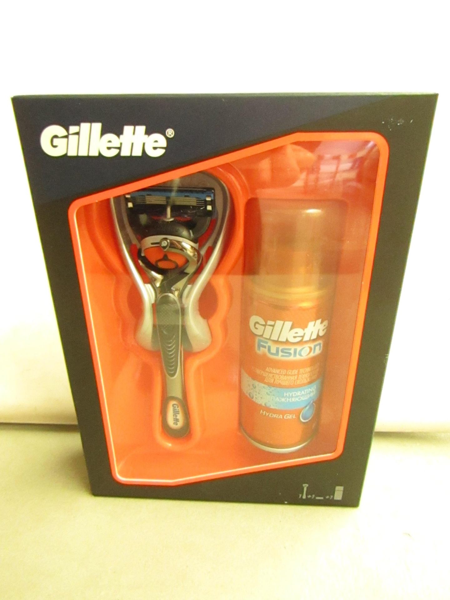 Gillette Fushion Razor & Hydra Gel Gift Sets. New & Boxed