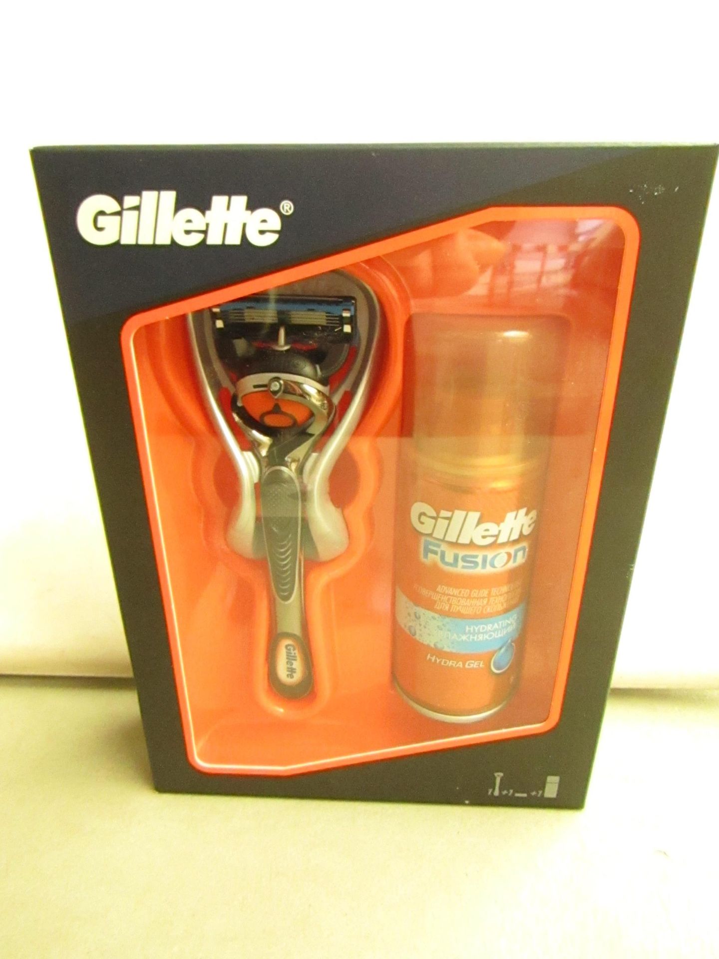 Gillette Fushion Razor & Hydra Gel Gift Sets. New & Boxed