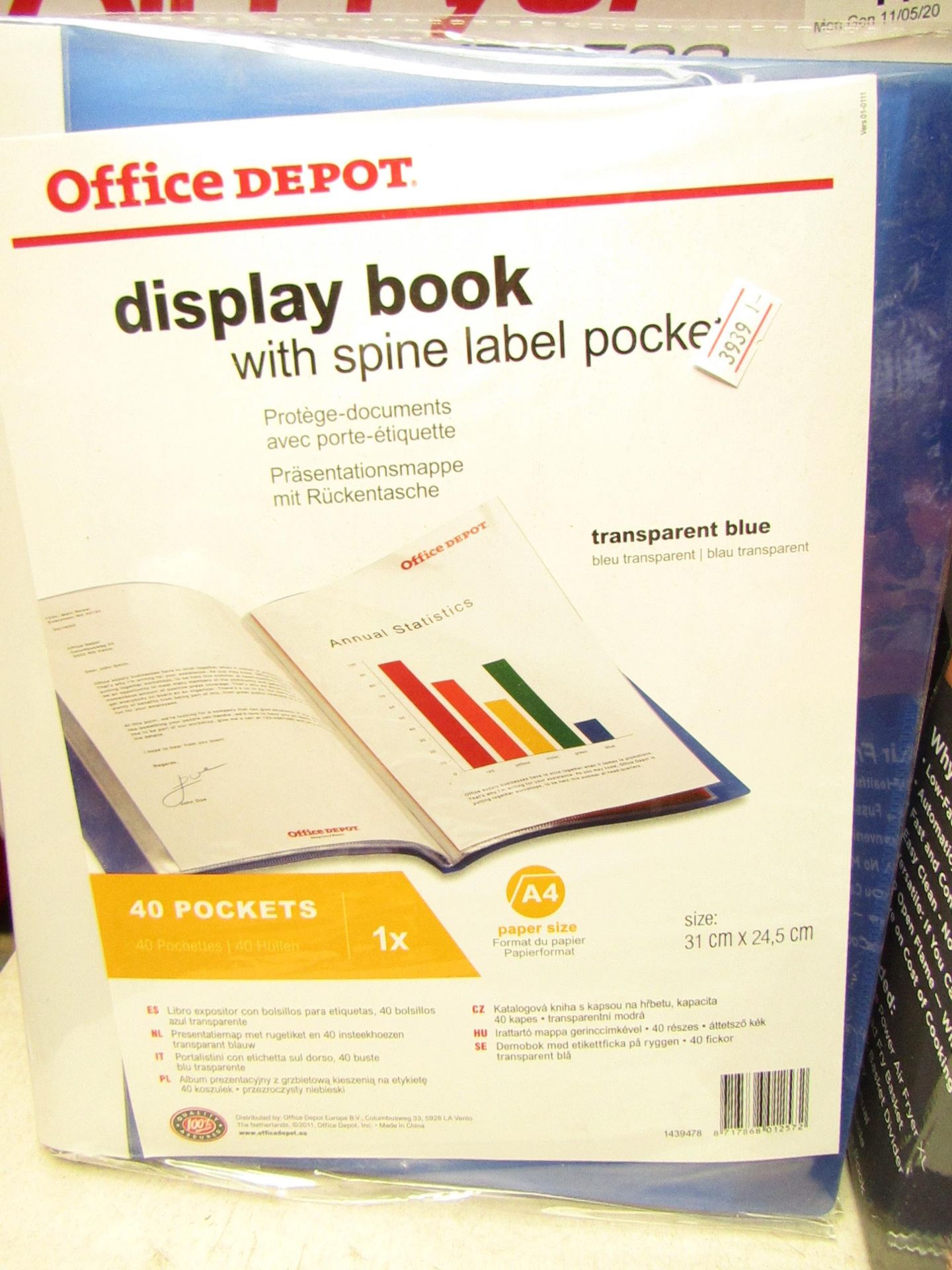 12 x Display Books with Spine Label Pockets. 31cm x 24.5cm. New & Packaged