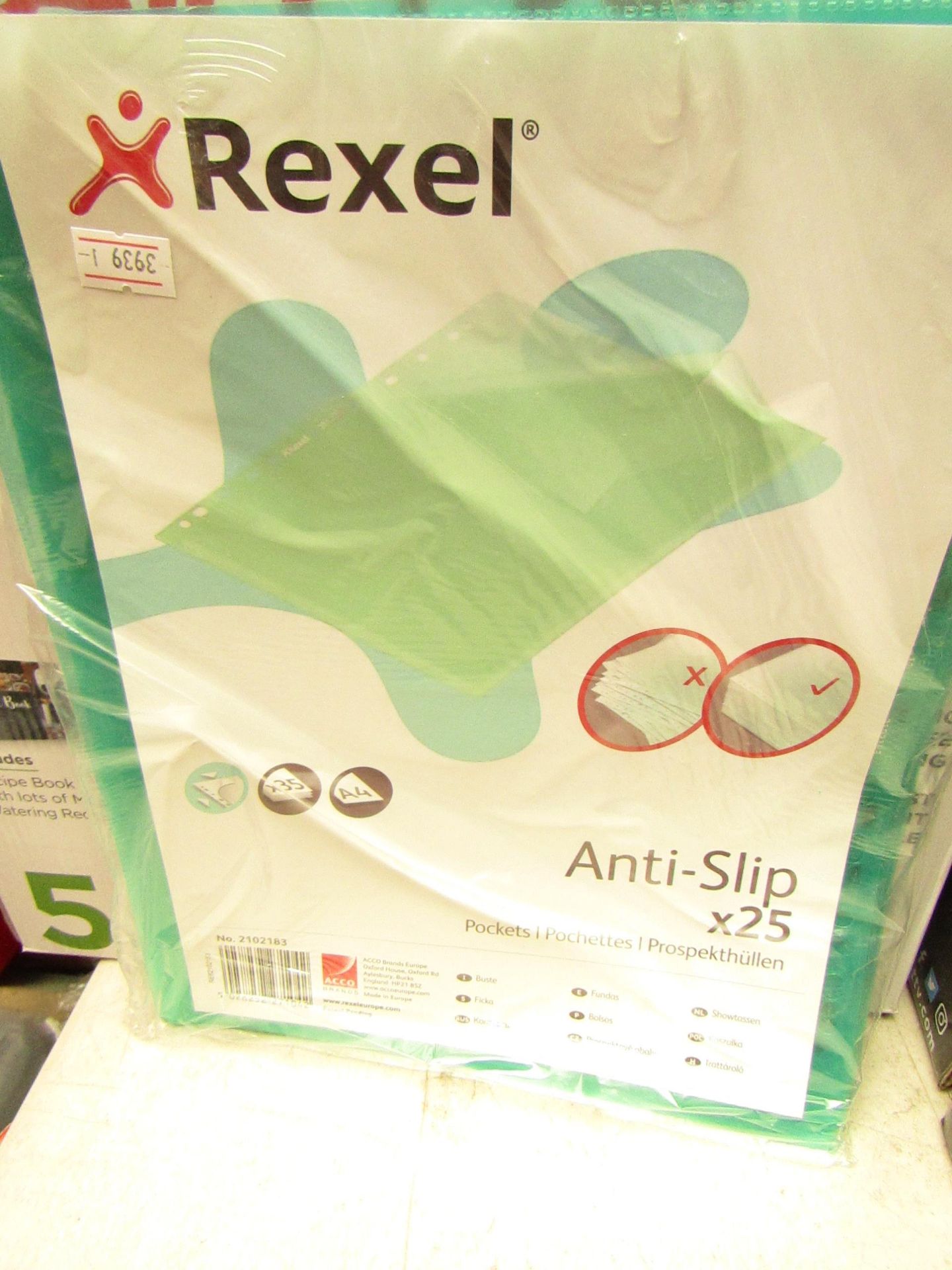 4 Packs of 25 Rexel Anti Slip Pockets. A4 Size. New & packaged