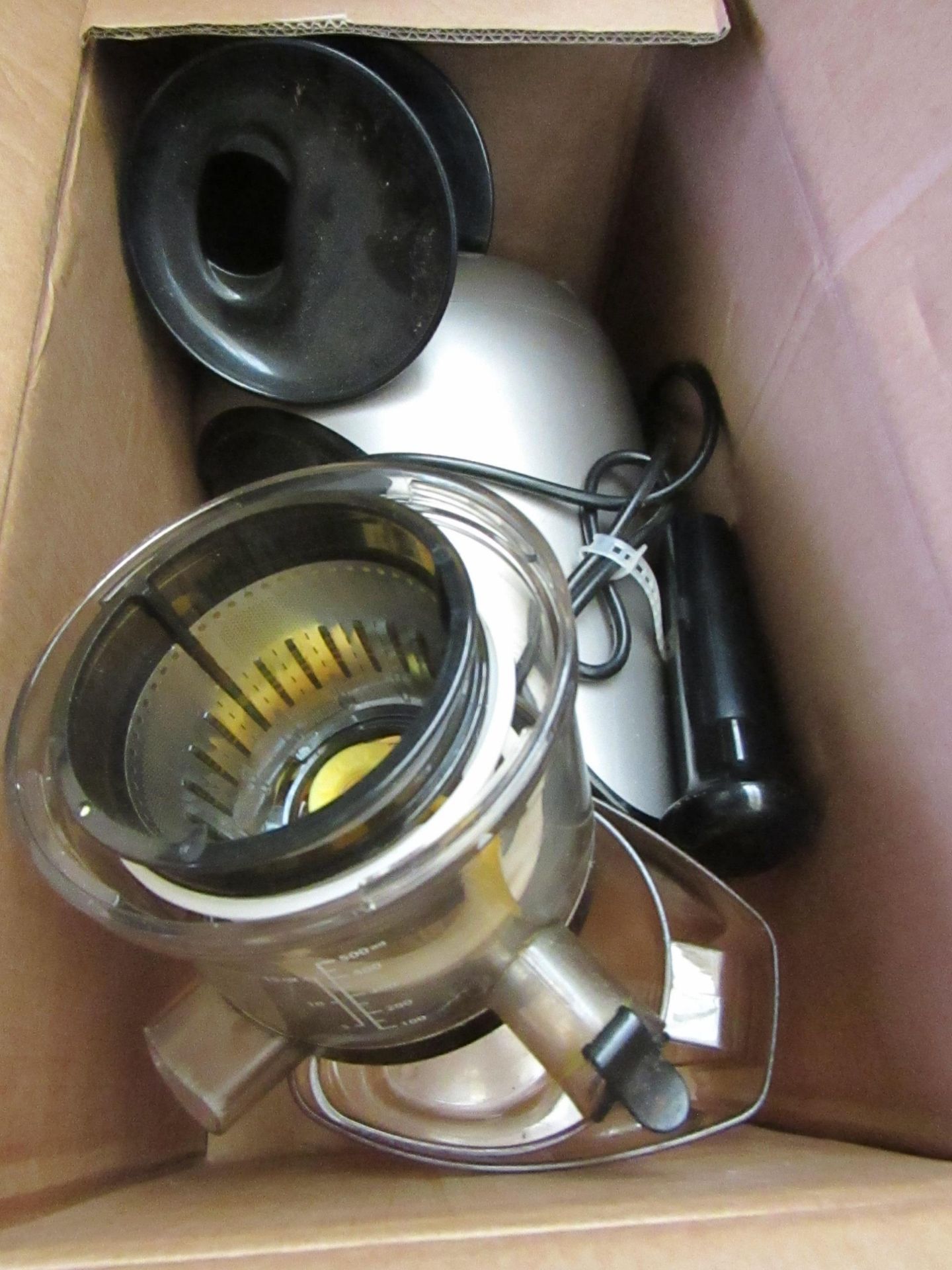 Hurom slow juicer, unchecked but is used, comes in non original box