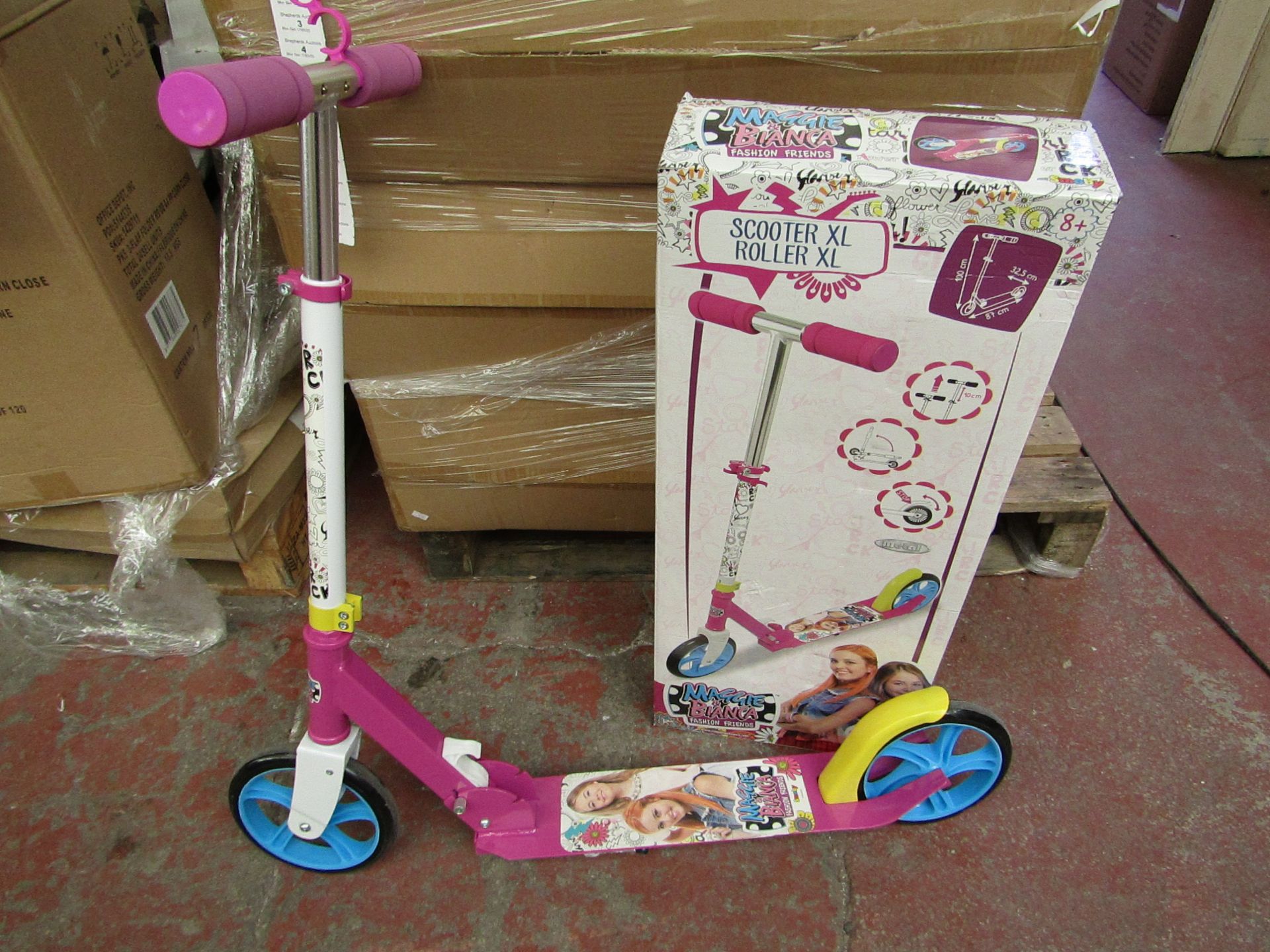 Maggie & Bianca Kids Scooter. New & Boxed
