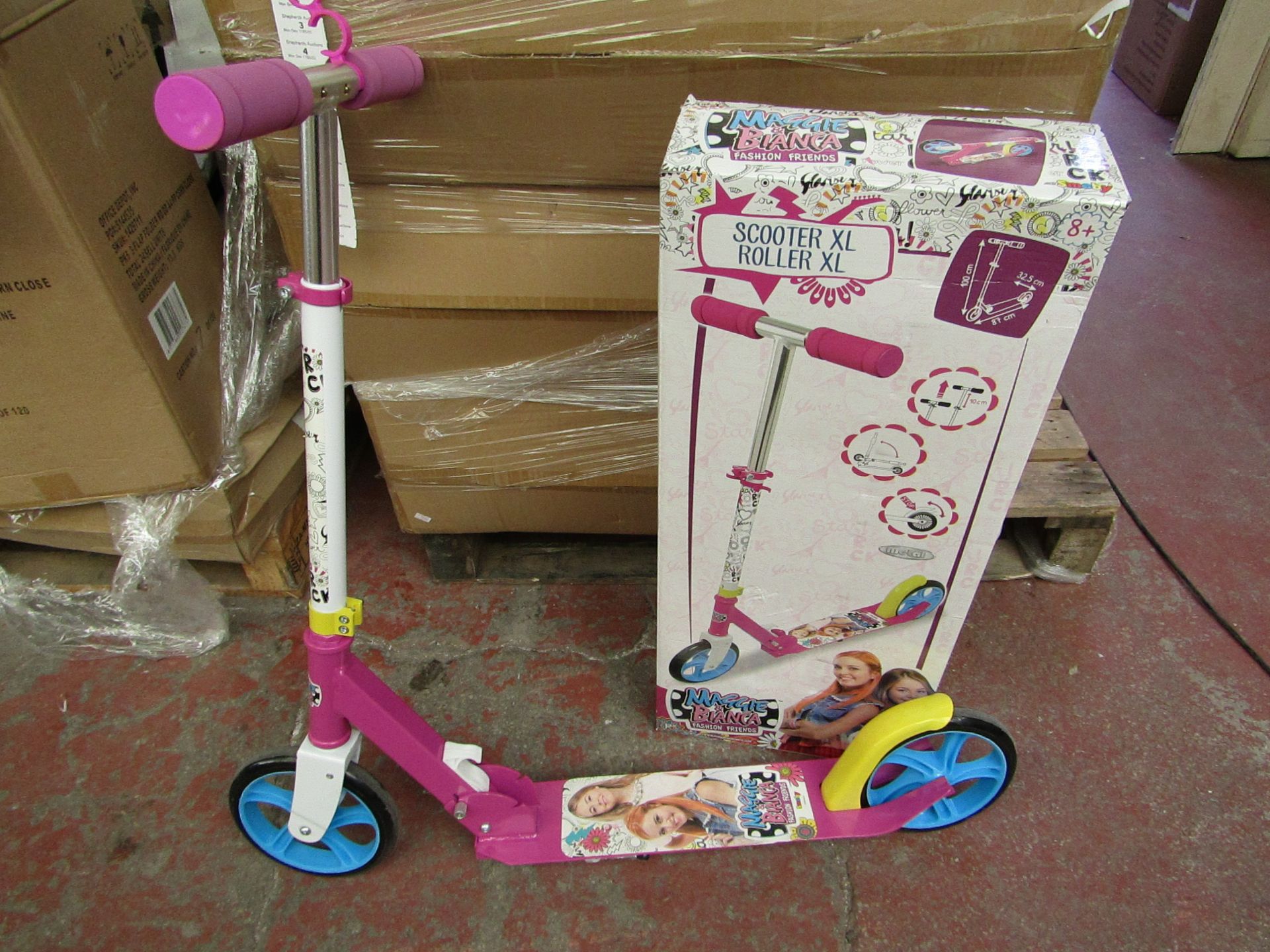 Maggie & Bianca Kids Scooter. New & Boxed