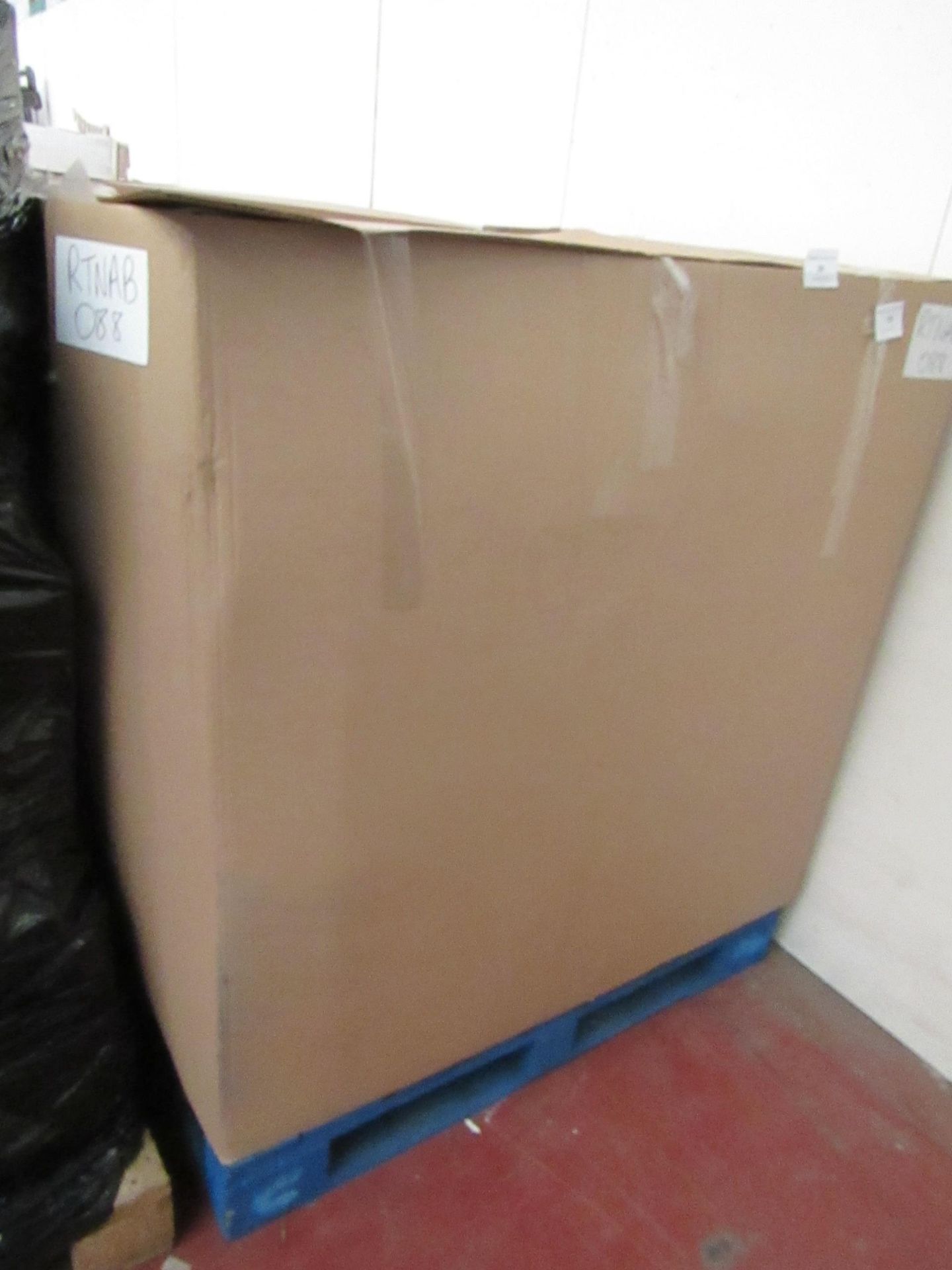 | 28X | THE PALLET CONTAINS VARIOUS SIZED YAWN AIR BEDS | BOXED AND UNCHECKED | NO ONLINE RE-