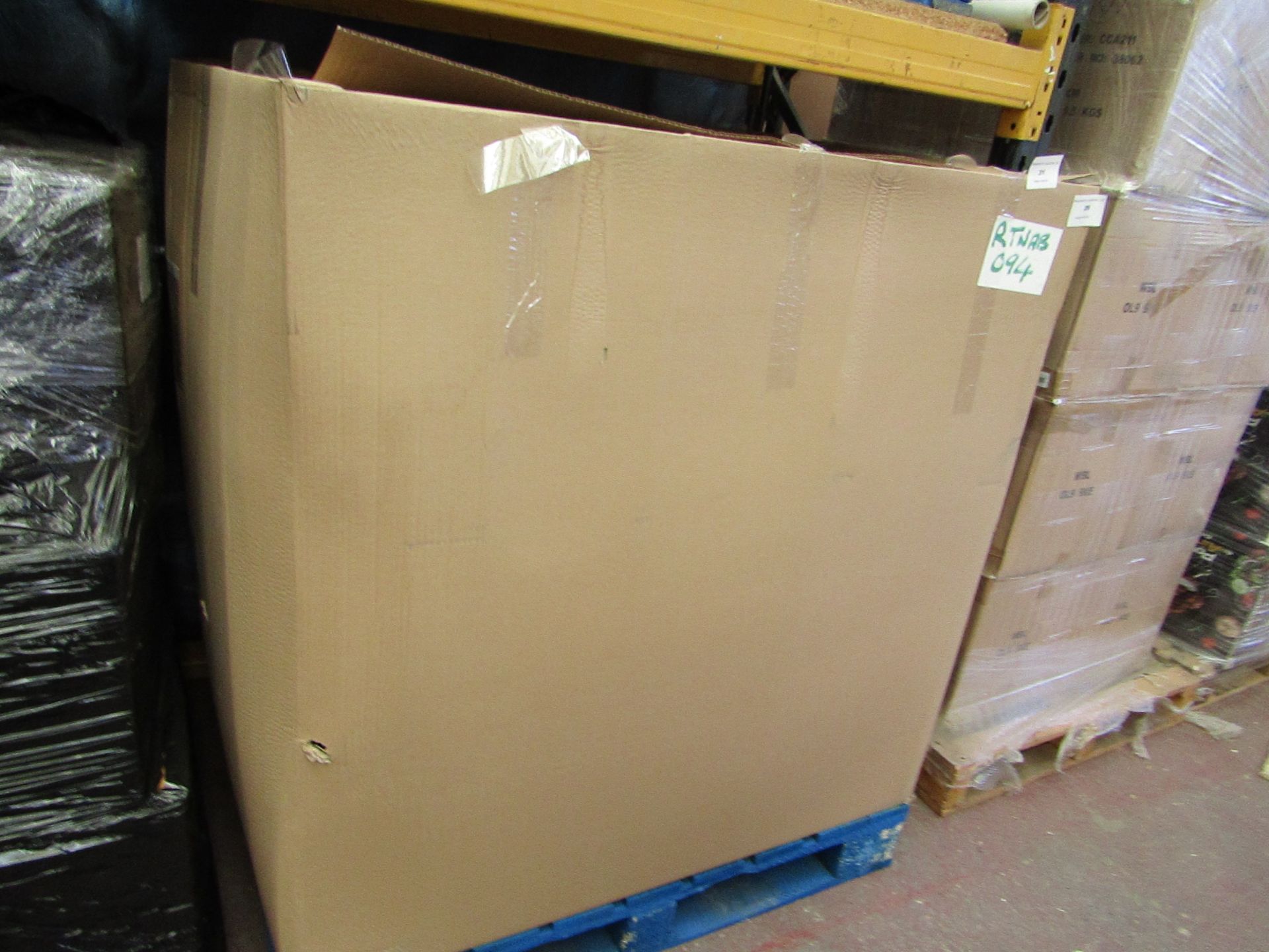 | 30X | THE PALLET CONTAINS VARIOUS SIZED YAWN AIR BEDS | BOXED AND UNCHECKED | NO ONLINE RE-