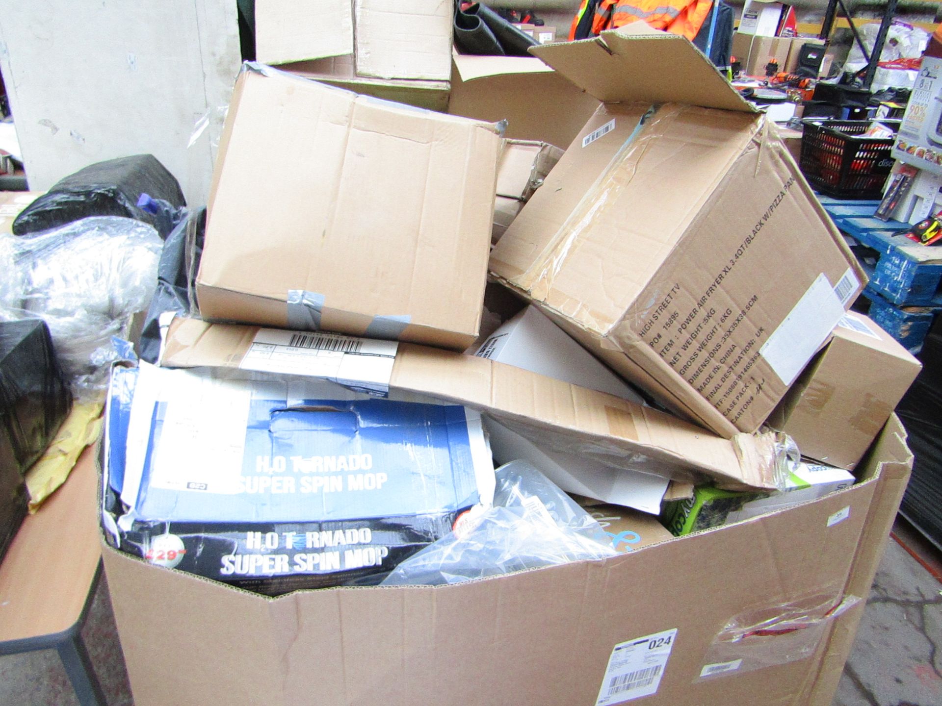 | 1x | PALLET OF APPROX 15 ELECTRICAL RAW CUSTOMER, SOME LOOSE, SOME IN NON ORIGINAL BOXES, SOME