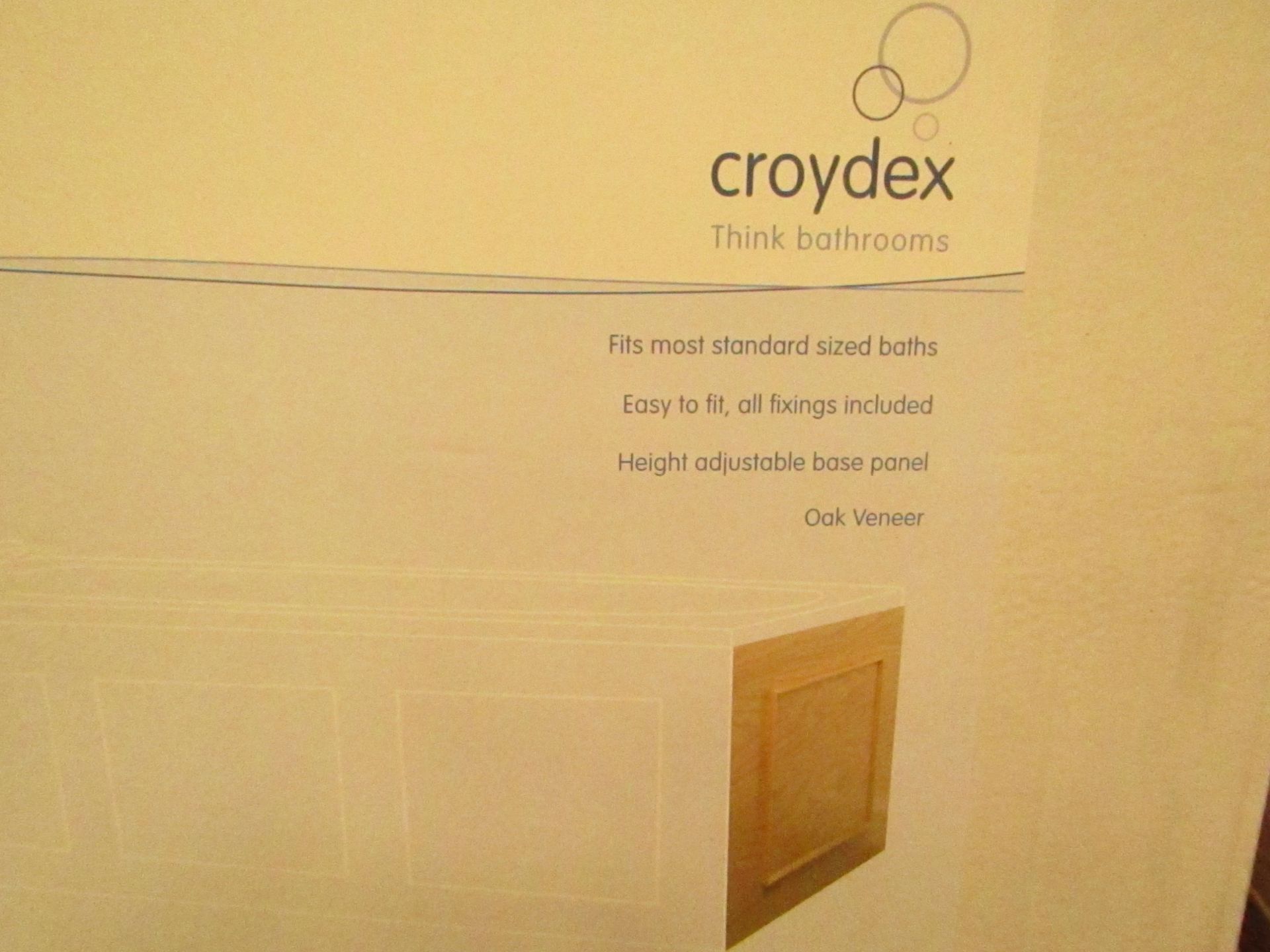 Pallet of approx 40 Croydex bath end panels, unused and boxed