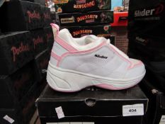 Size 3 Girls Sliderz Trainers with heal Wheel. Boxed