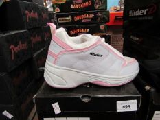 Size 2 Girls Sliderz Trainers with heal Wheel. Boxed