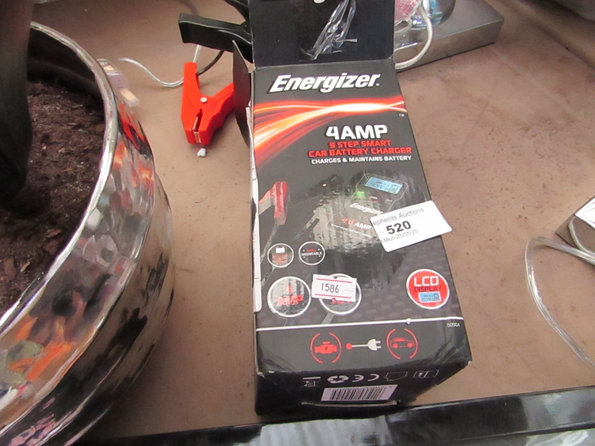 Energizer 4 Amp 9 Step Smart Car Battery Charger. Boxed but untested