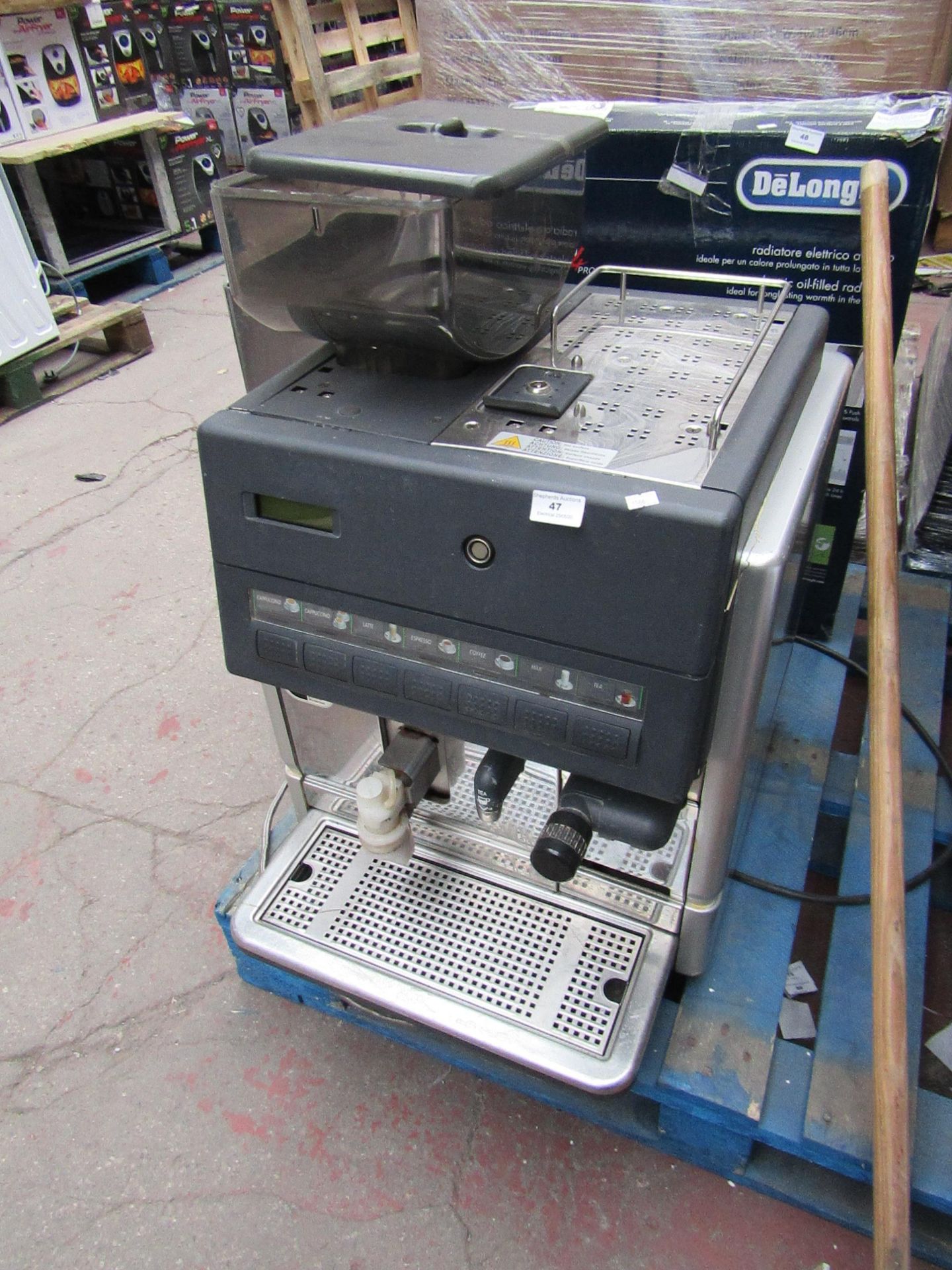 La Cimbali commercial coffee machine, appears to have no power. Similar products retail over £1500.