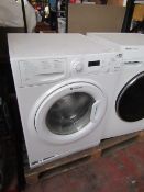 Hotpoint WMXTF942 washing machine, powers on and spins but not connected it to water to fully test