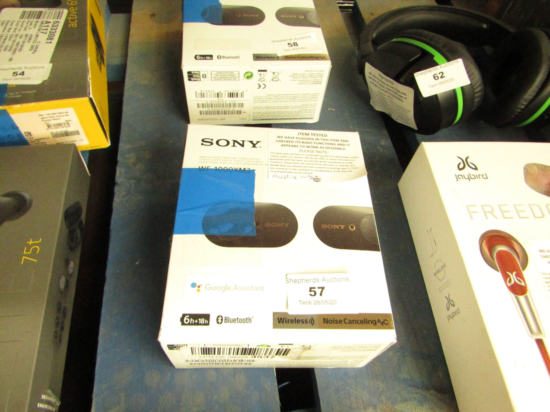 Sony Wf-1000xm3 Wireless Noise Cancelling Earbuds, tested working on audio, mic untested. Boxed. RRP