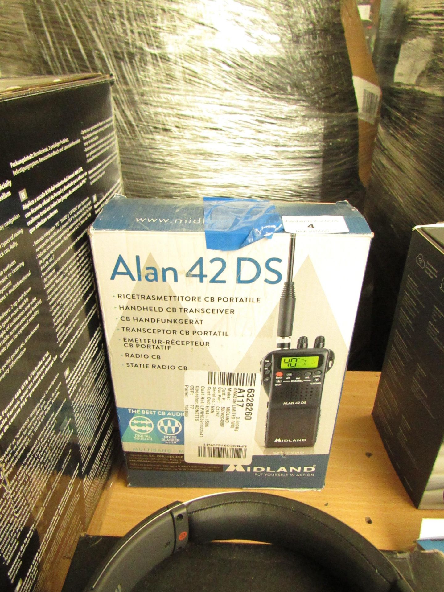 Midland Alan 42DS radio, untested and boxed.