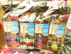 4x Packs of 3 Design Socks, size 6-11, new and packaged.