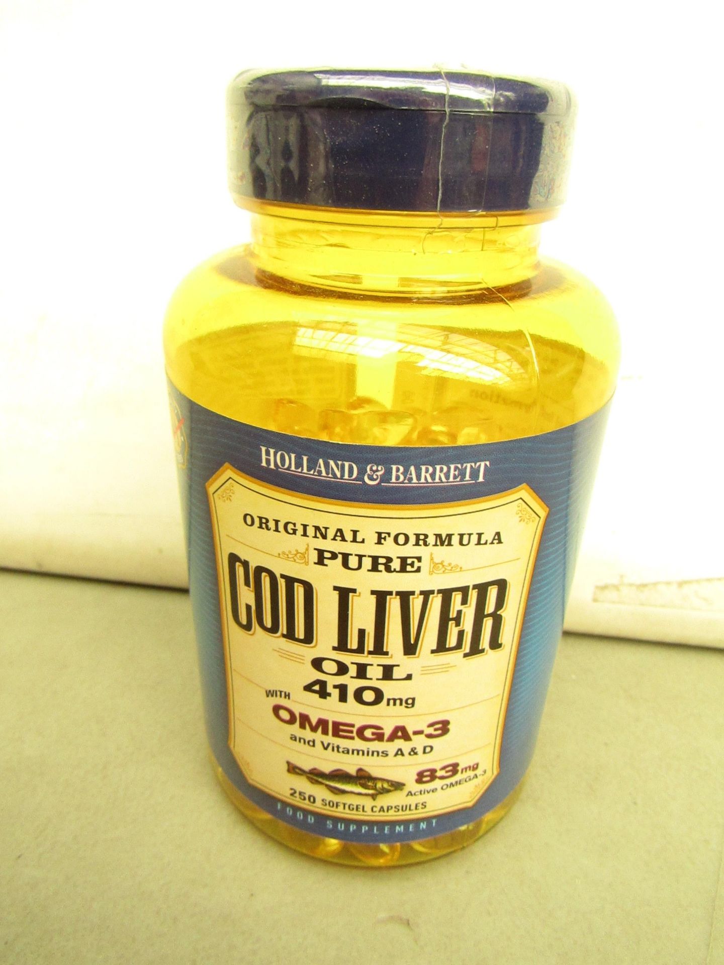 250 Soft Gel Capsules of Holland & Barrett Cod liver Oil 410mg with Omega 3 & Vitamins A & D. new In