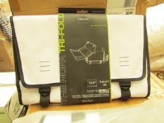 Box of 5 Acme made The Tri Fold 15.5" Laptop Protectors. New & Packaged
