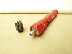 Dekton 6 LED Ratchet Torch. Unused