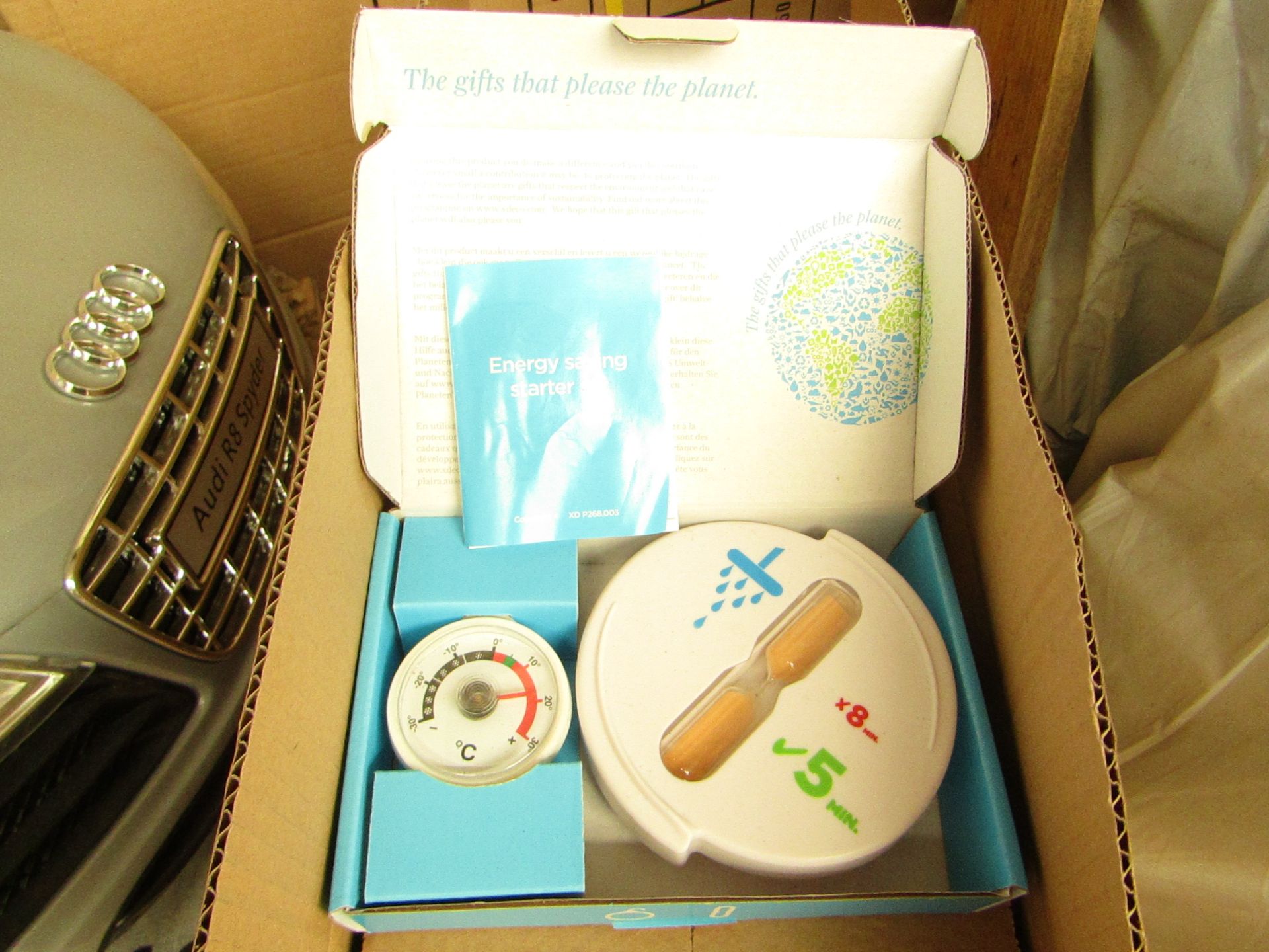 5x Energy saving starter set, new and boxed.